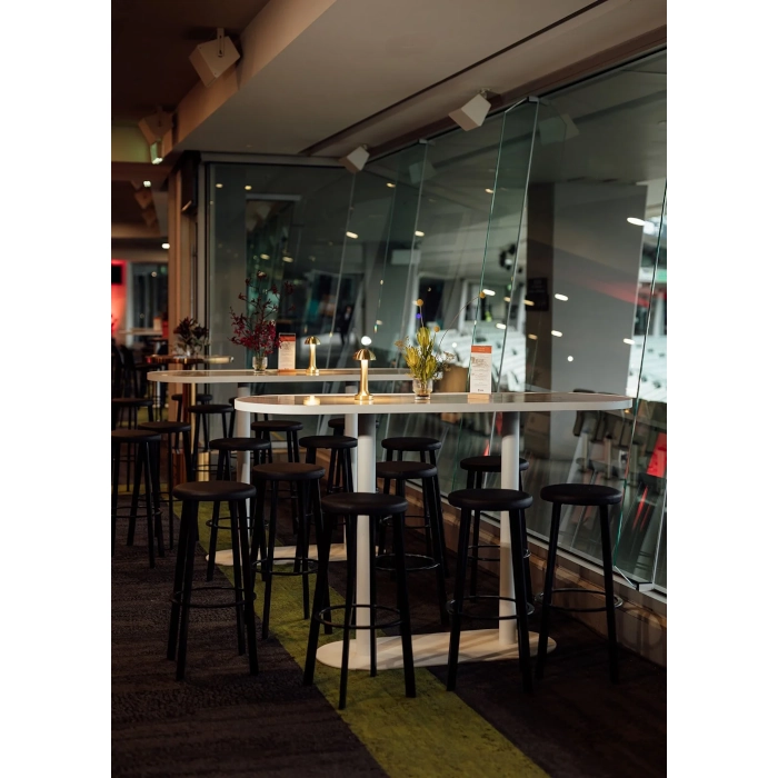 OVAL TAPAS TABLE - WHITE - Image 4