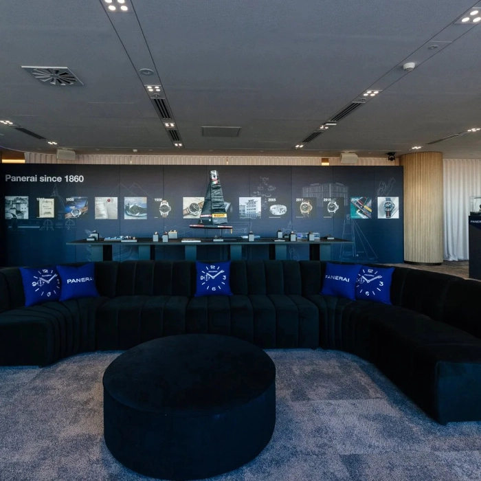 VELVET ROUND OTTOMAN - BLACK - Image 3