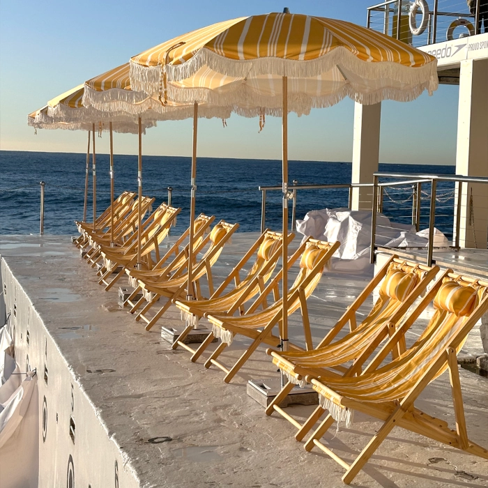 PATIO UMBRELLA - YELLOW STRIPED - Image 4